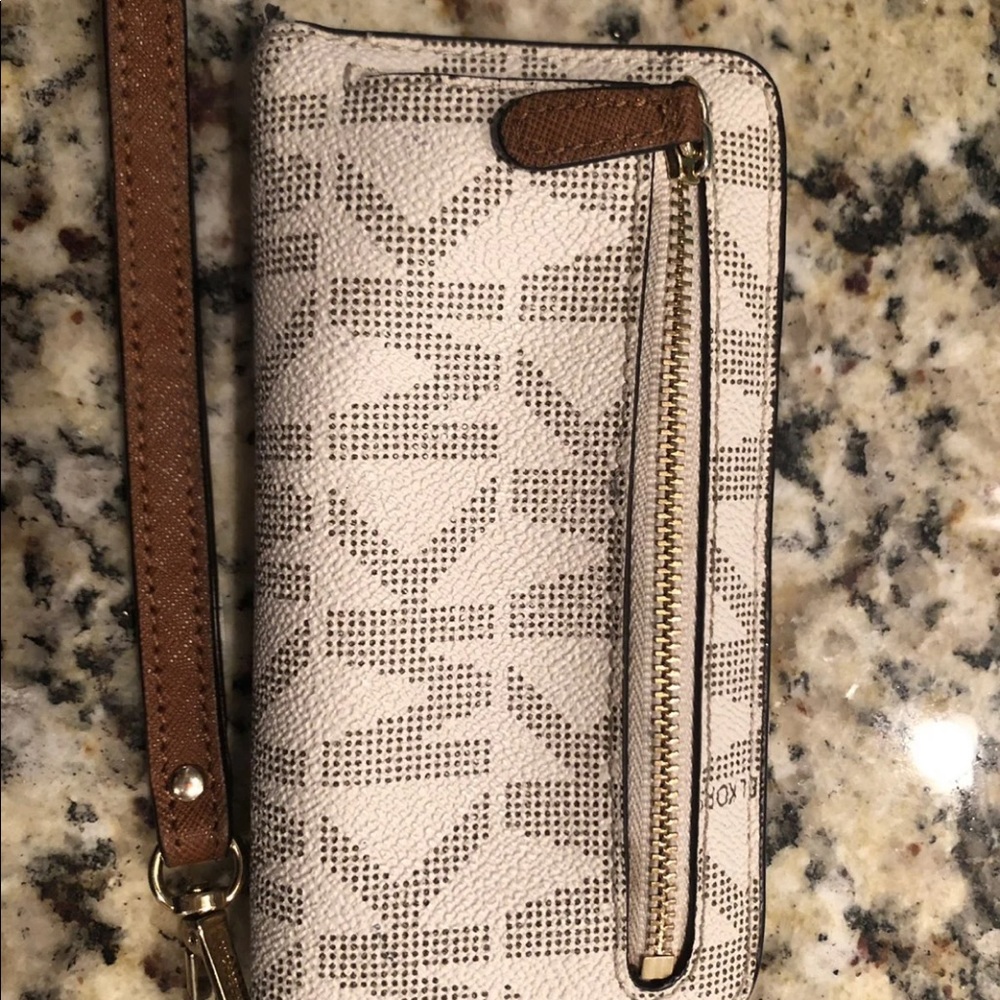 Wallet - Picture 3 of 3